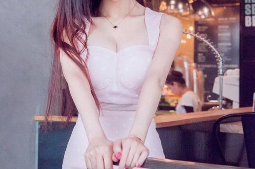 MC Mong爆料：知名女演员与争议人物秘密恋情曝光网友热议！