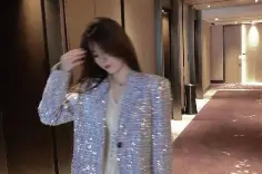 优思益塌房始末：明星集体道歉背后假洋牌与代工厂的真相