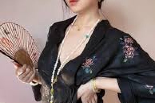 7位“整容塌房”的女星不说名字你还能认出来吗？